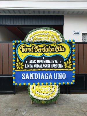 Papan Bunga Duka di Kanor